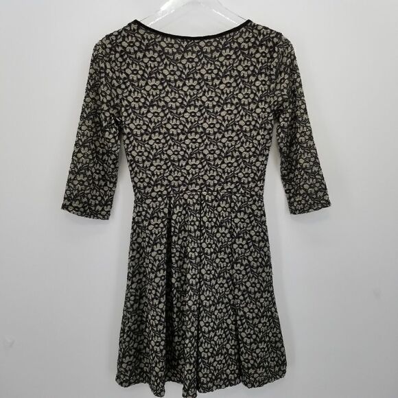 LUSH Lace Dress with Black Lining. Size S. - Picture 2 of 6